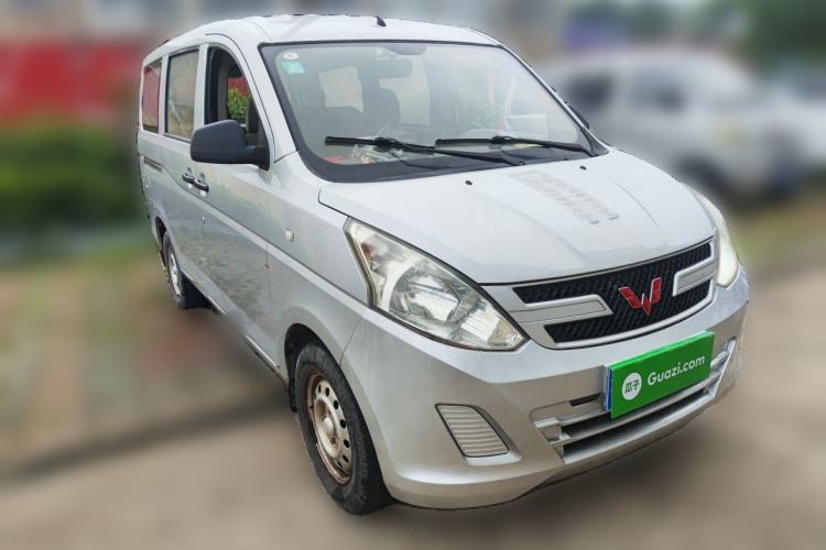 Used Wuling Rongguang V 2016 1.5L Practical Version Non-Power-Assisted Front Right 45 Deg