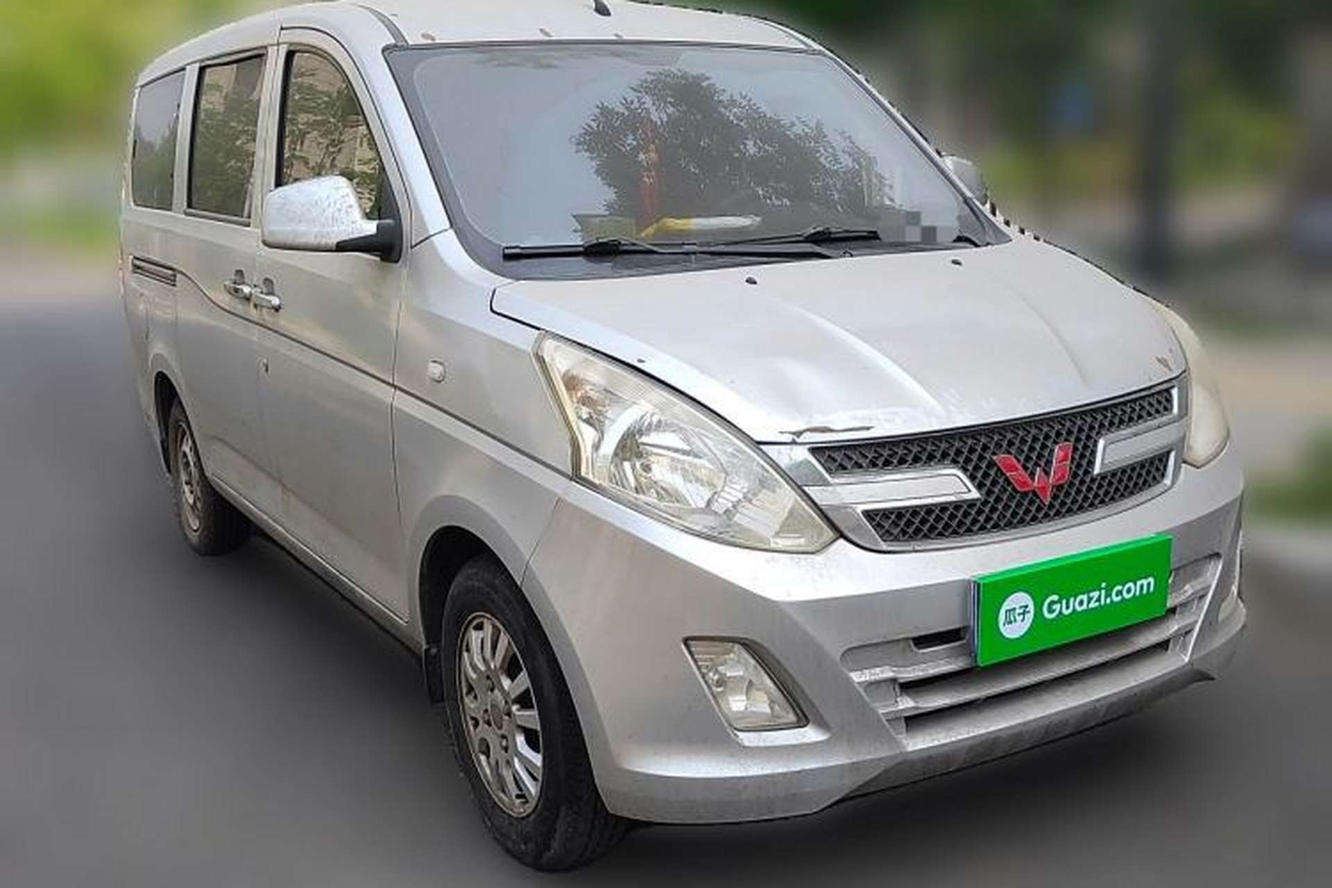 Used Wuling Rongguang V 2016 1.2L Standard Version Front Right 45 Deg