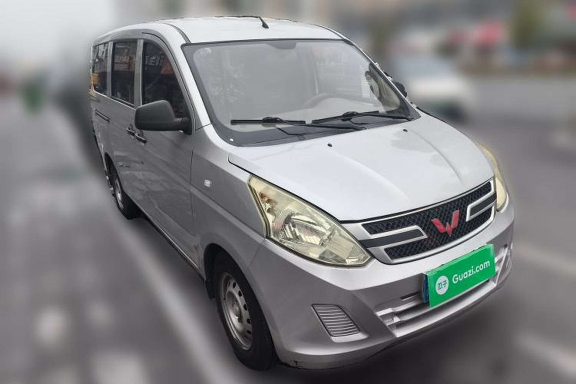 Used Wuling Rongguang V 2016 1.5L Practical Version Front Right 45 Deg