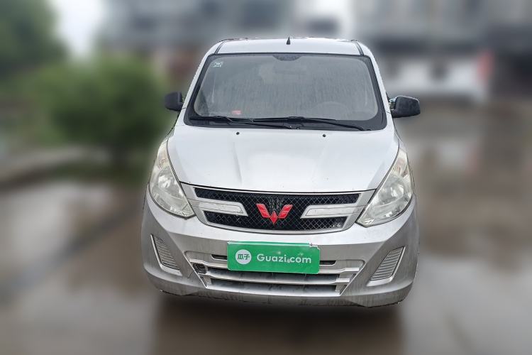 Used Wuling Rongguang V 2016 1.2L Practical Version Front