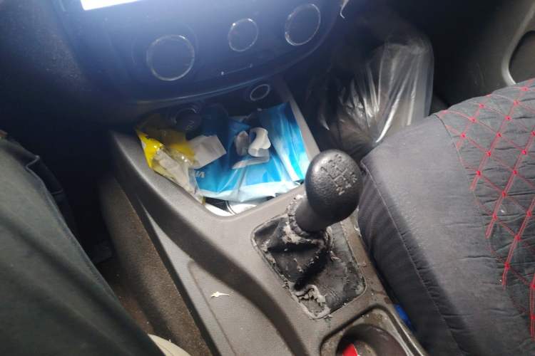Used Wuling Rongguang V 2016 1.5L Standard Version Gear Lever