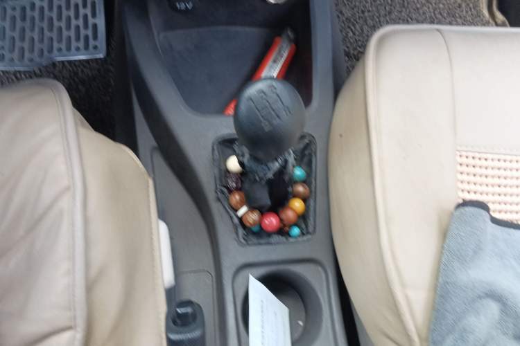 Used Wuling Rongguang V 2016 1.5L Standard Version Gear Lever