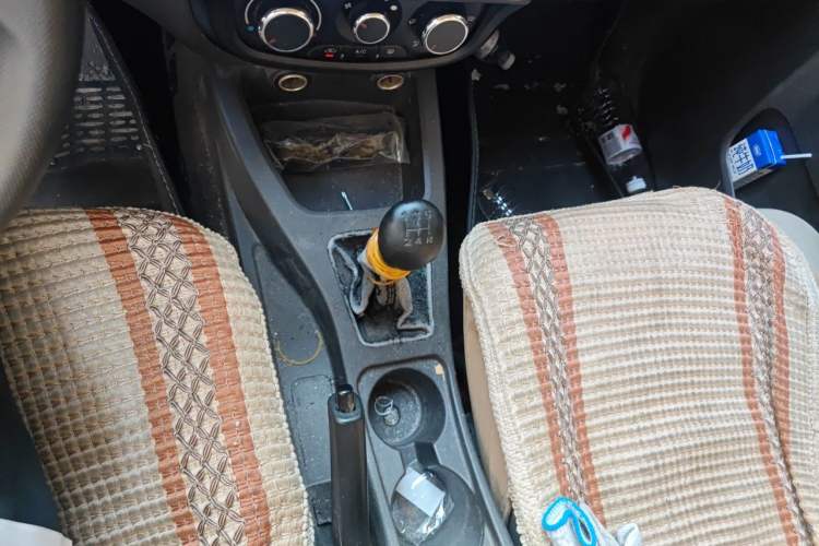 Used Wuling Rongguang V 2016 1.5L Standard Version Gear Lever