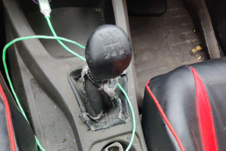 Used Wuling Rongguang V 2016 1.5L Standard Version Gear Lever