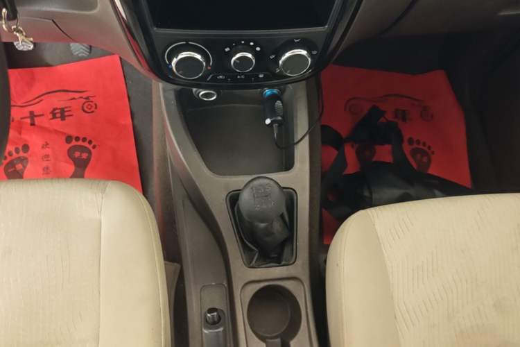 Used Wuling Rongguang V 2016 1.5L Standard Version Gear Lever