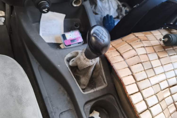 Used Wuling Rongguang V 2016 1.5L Standard Version Gear Lever