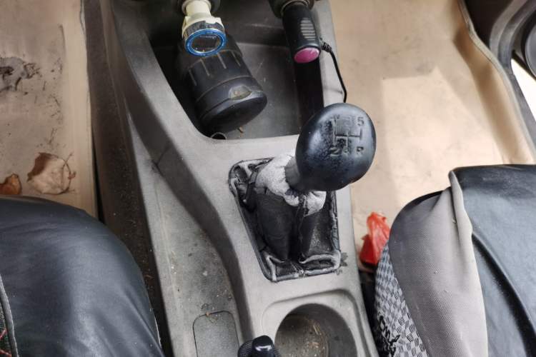 Used Wuling Rongguang V 2016 1.5L Standard Version Gear Lever