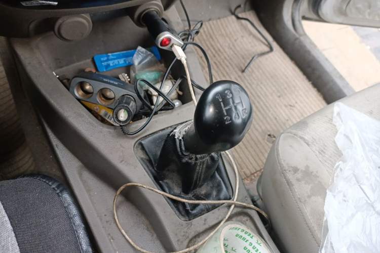 Used Wuling Rongguang V 2016 1.2L Practical Version Gear Lever