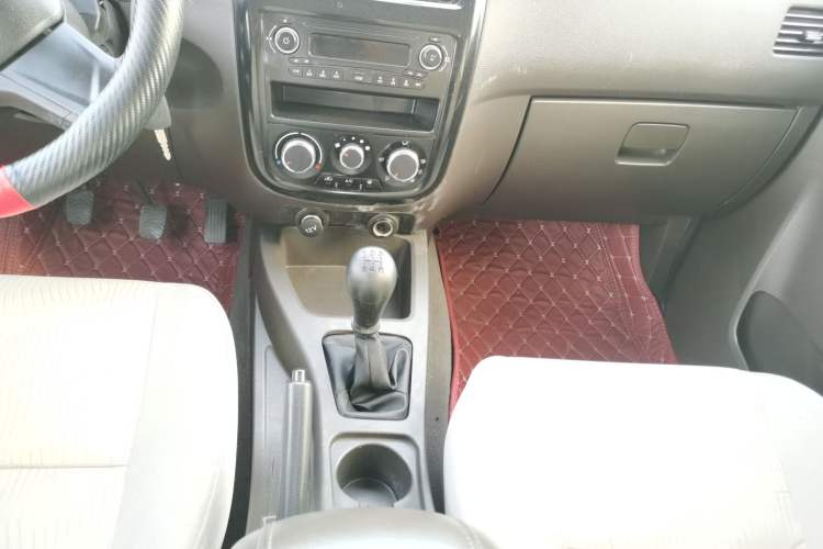 Used Wuling Rongguang V 2016 1.5L Standard Version Gear Lever