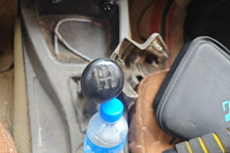 Used Wuling Rongguang V 2016 1.5L Standard Version Gear Lever