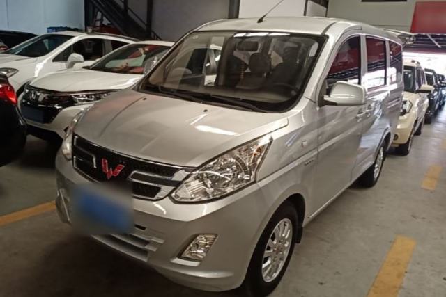 Used Wuling Rongguang V 2016 1.5L Standard Version