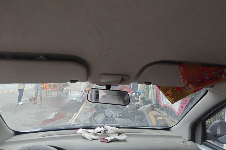 Used Wuling Rongguang V 2016 1.5L Practical Version Headliner
