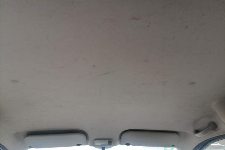 Used Wuling Rongguang V 2016 1.5L Practical Version Headliner