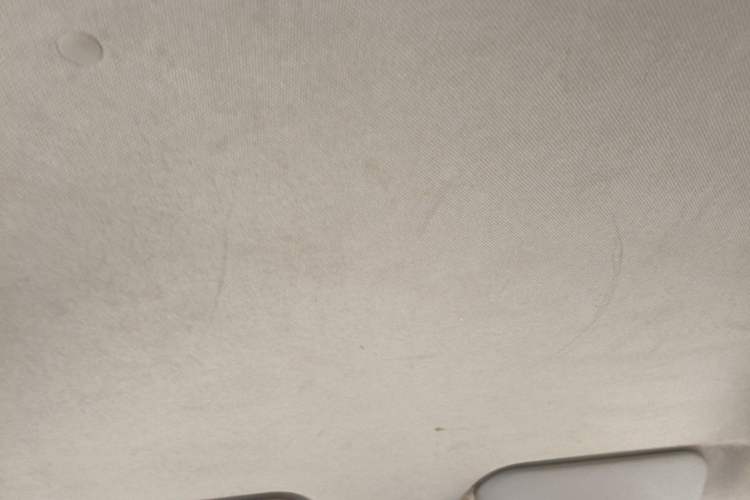 Used Wuling Rongguang V 2016 1.2L Practical Version Headliner
