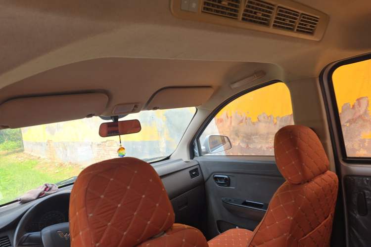 Used Wuling Rongguang V 2016 1.2L Standard Version Headliner