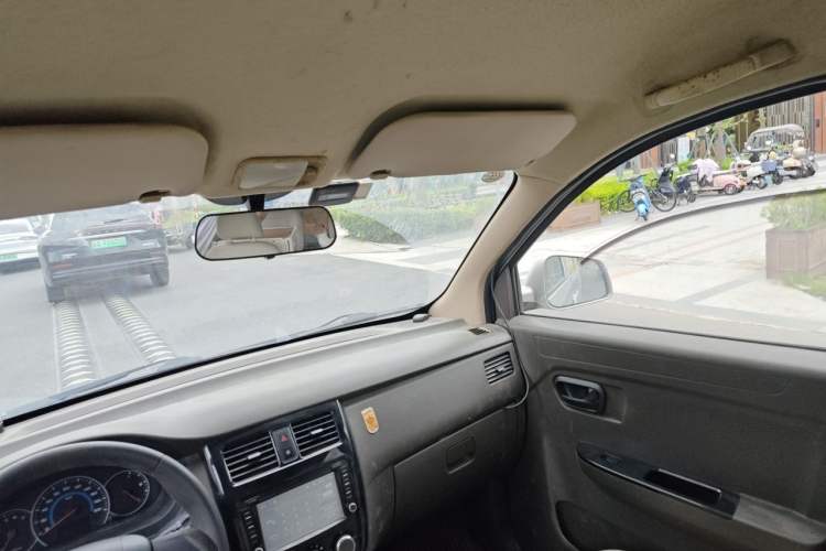 Used Wuling Rongguang V 2016 1.5L Standard Version Headliner