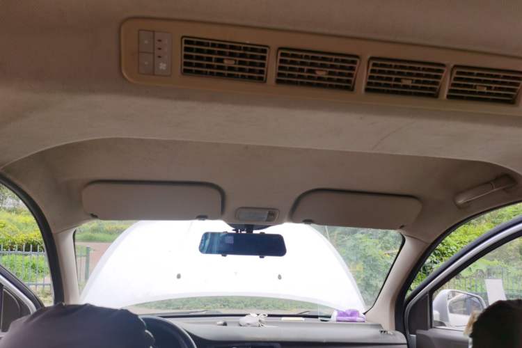 Used Wuling Rongguang V 2016 1.5L Standard Version Headliner