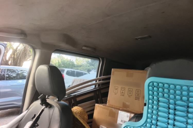 Used Wuling Rongguang V 2016 1.5L Practical Version Headliner