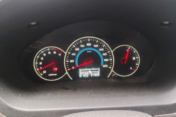Used Wuling Rongguang V 2016 1.5L Standard Version Instrument Cluster