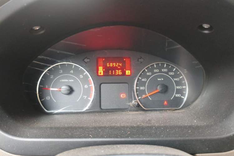 Used Wuling Rongguang V 2016 1.2L Practical Version Instrument Cluster