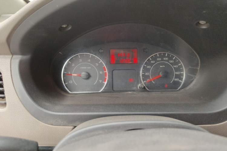 Used Wuling Rongguang V 2016 1.5L Standard Version Instrument Cluster