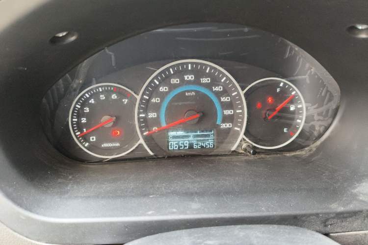 Used Wuling Rongguang V 2016 1.5L Standard Version Instrument Cluster