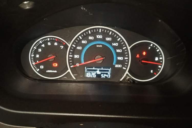 Used Wuling Rongguang V 2016 1.5L Standard Version Instrument Cluster