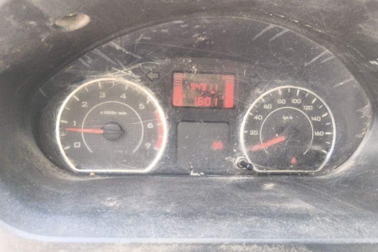 Used Wuling Rongguang V 2016 1.2L Practical Model Non-Power-Assisted Instrument Cluster