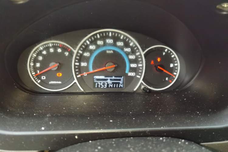 Used Wuling Rongguang V 2016 1.5L Standard Version Instrument Cluster