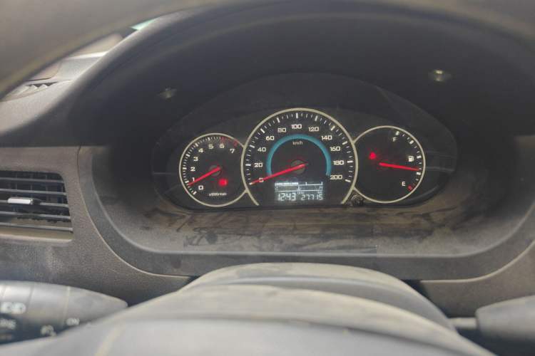 Used Wuling Rongguang V 2016 1.2L Standard Version Instrument Cluster