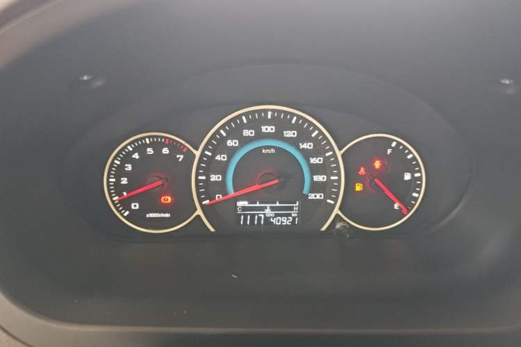 Used Wuling Rongguang V 2016 1.5L Standard Version Instrument Cluster