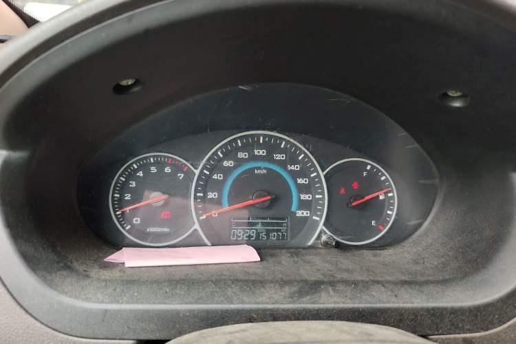 Used Wuling Rongguang V 2016 1.5L Standard Version Instrument Cluster