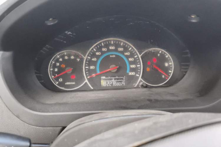 Used Wuling Rongguang V 2016 1.5L Standard Version Instrument Cluster