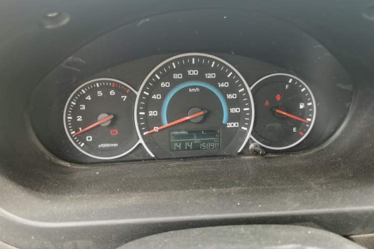 Used Wuling Rongguang V 2016 1.5L Standard Version Instrument Cluster