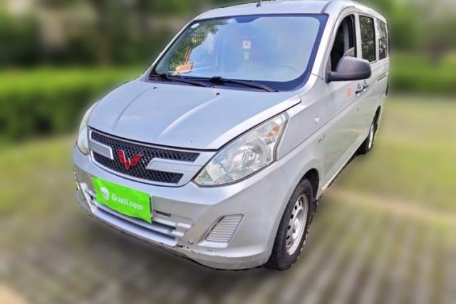 Used Wuling Rongguang V 2016 1.5L Practical Version Non-Power-Assisted