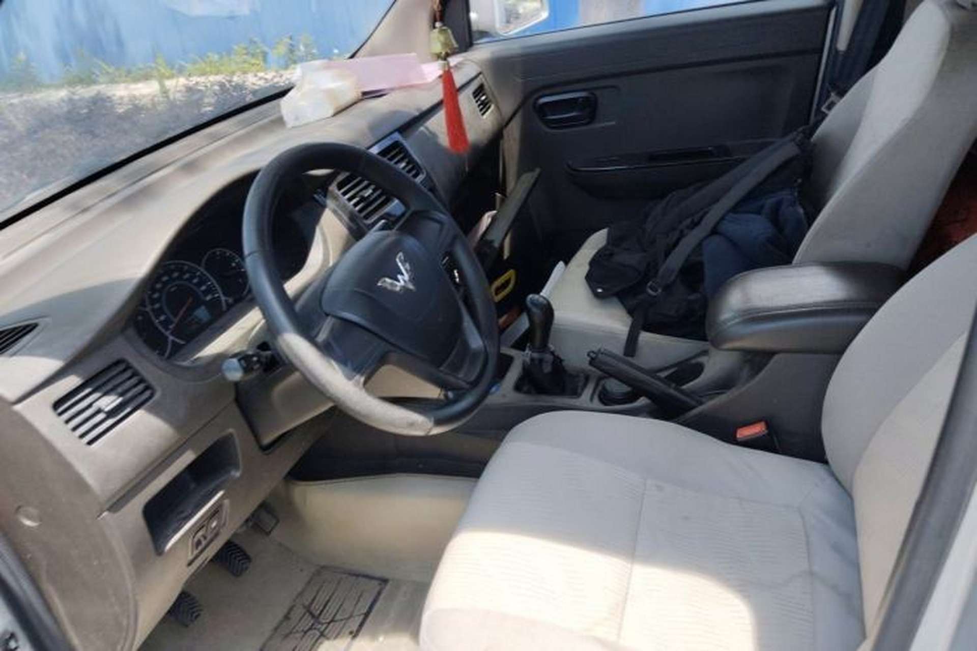 Used Wuling Rongguang V 2016 1.5L Standard Version Left Front Seat