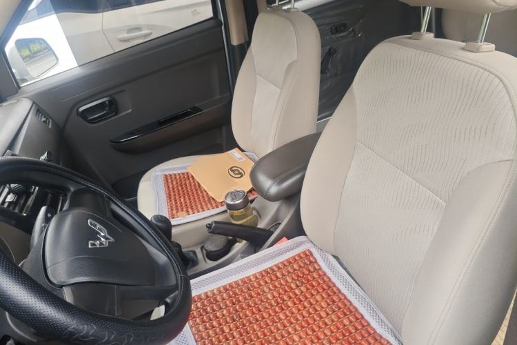 Used Wuling Rongguang V 2016 1.5L Standard Version Left Front Seat