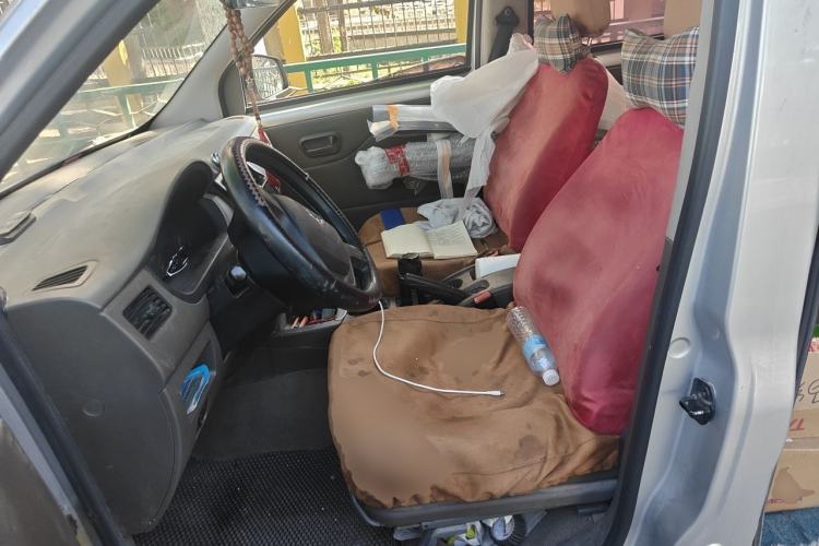 Used Wuling Rongguang V 2016 1.5L Practical Version Left Front Seat