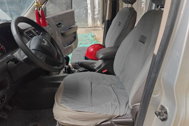 Used Wuling Rongguang V 2016 1.2L Standard Version Left Front Seat