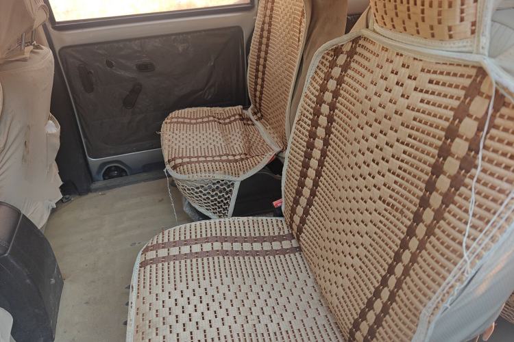 Used Wuling Rongguang V 2016 1.5L Standard Version Left Rear Seat
