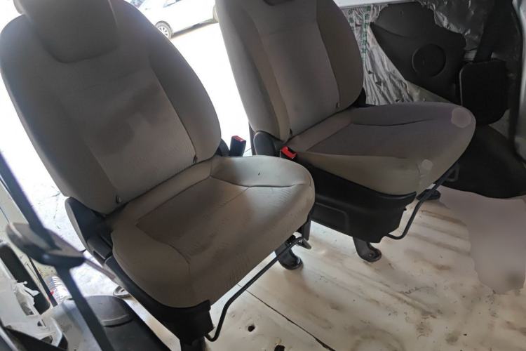 Used Wuling Rongguang V 2016 1.5L Standard Version Left Rear Seat