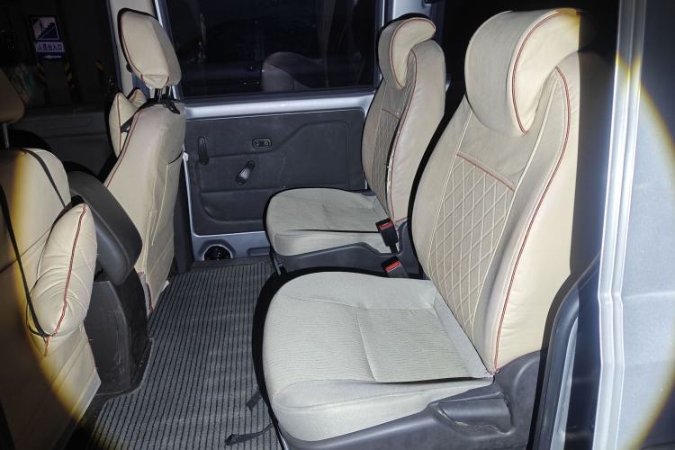 Used Wuling Rongguang V 2016 1.5L Standard Version Left Rear Seat
