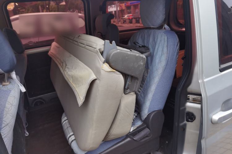 Used Wuling Rongguang V 2016 1.5L Standard Version Left Rear Seat