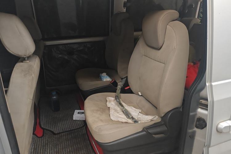 Used Wuling Rongguang V 2016 1.5L Standard Version Left Rear Seat