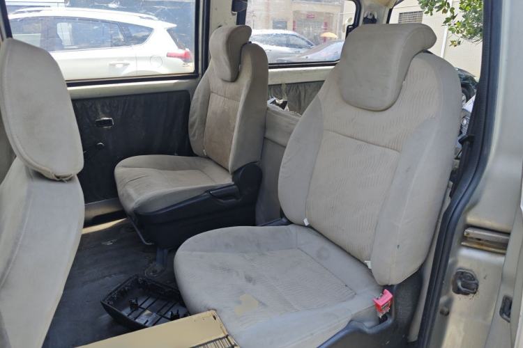 Used Wuling Rongguang V 2016 1.5L Standard Version Left Rear Seat