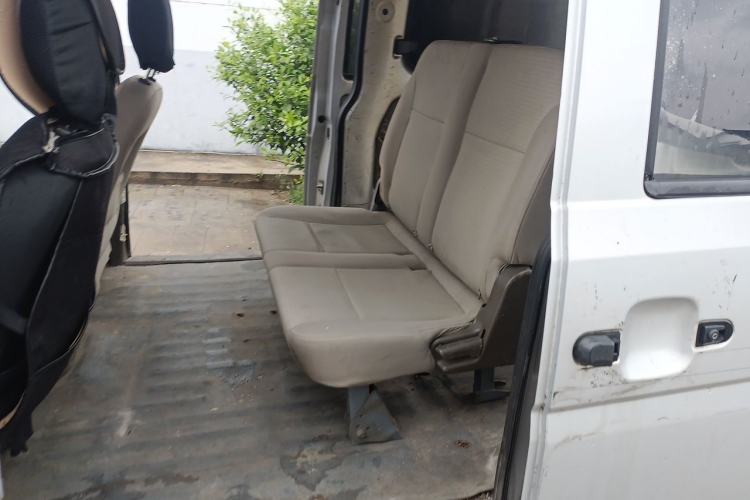 Used Wuling Rongguang V 2016 1.2L Practical Version Left Rear Seat