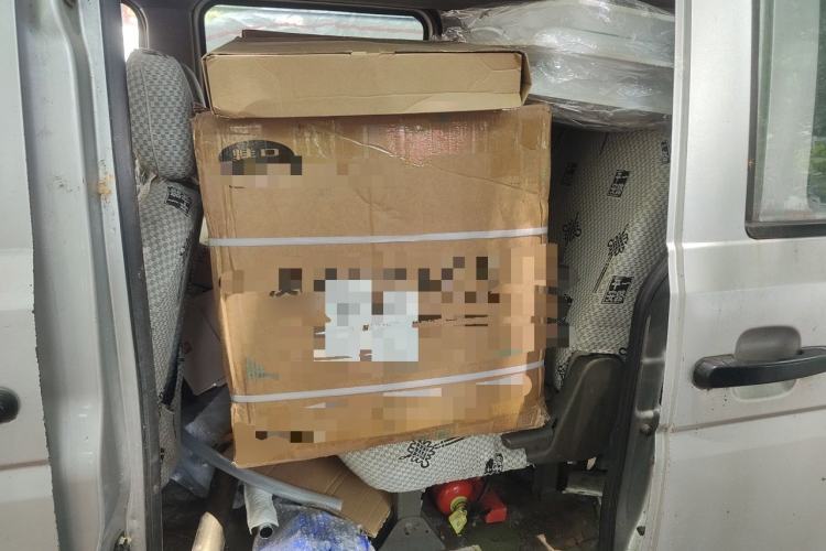 Used Wuling Rongguang V 2016 1.2L Practical Model Non-Power-Assisted Left Rear Seat