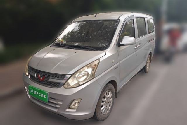 Used Wuling Rongguang V 2016 1.5L Standard Version