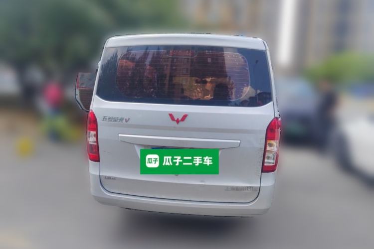 Used Wuling Rongguang V 2016 1.5L Standard Version Rear