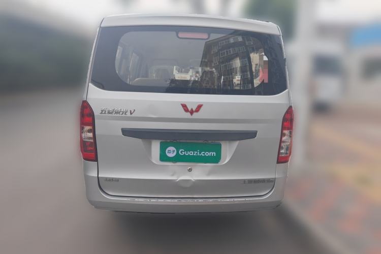 Used Wuling Rongguang V 2016 1.5L Practical Version Rear